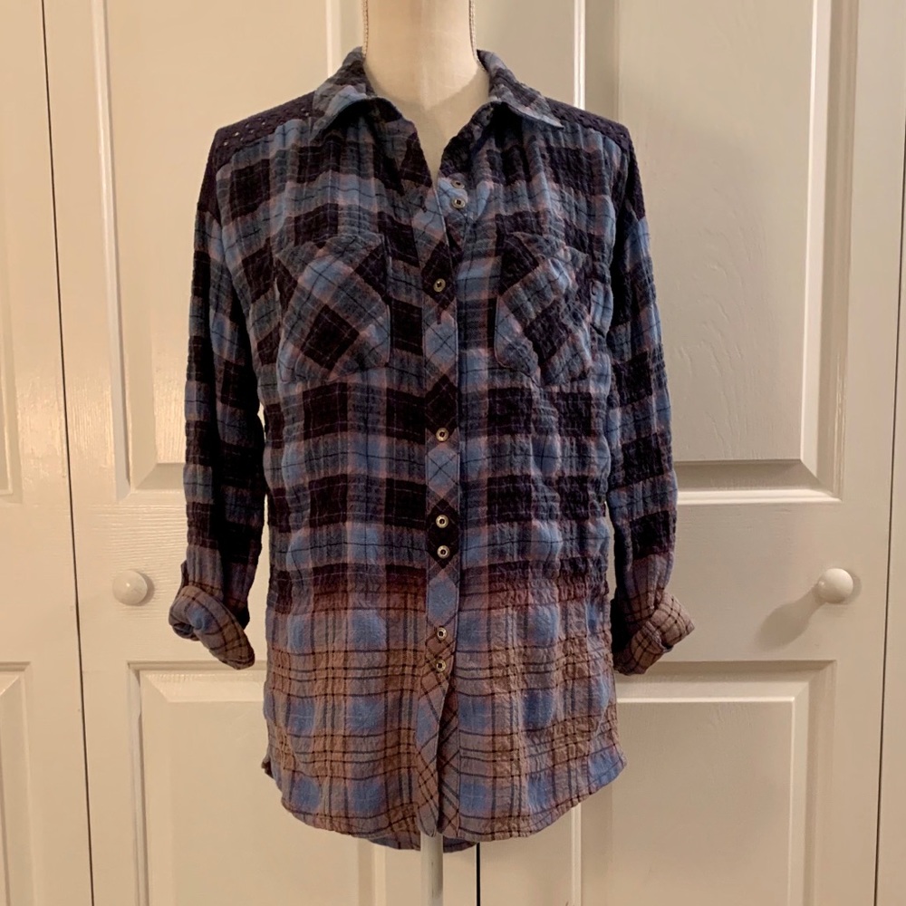 Miss Me flannel top